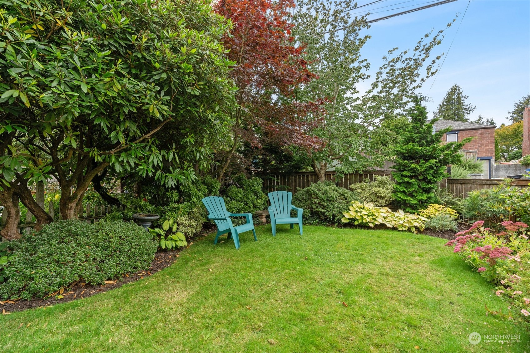 8045 Jones Avenue NW