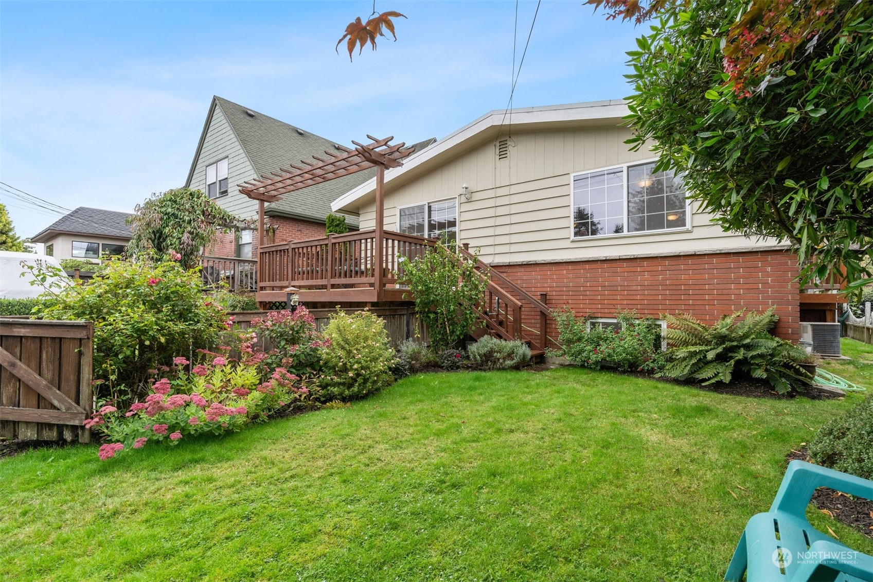 8045 Jones Avenue NW