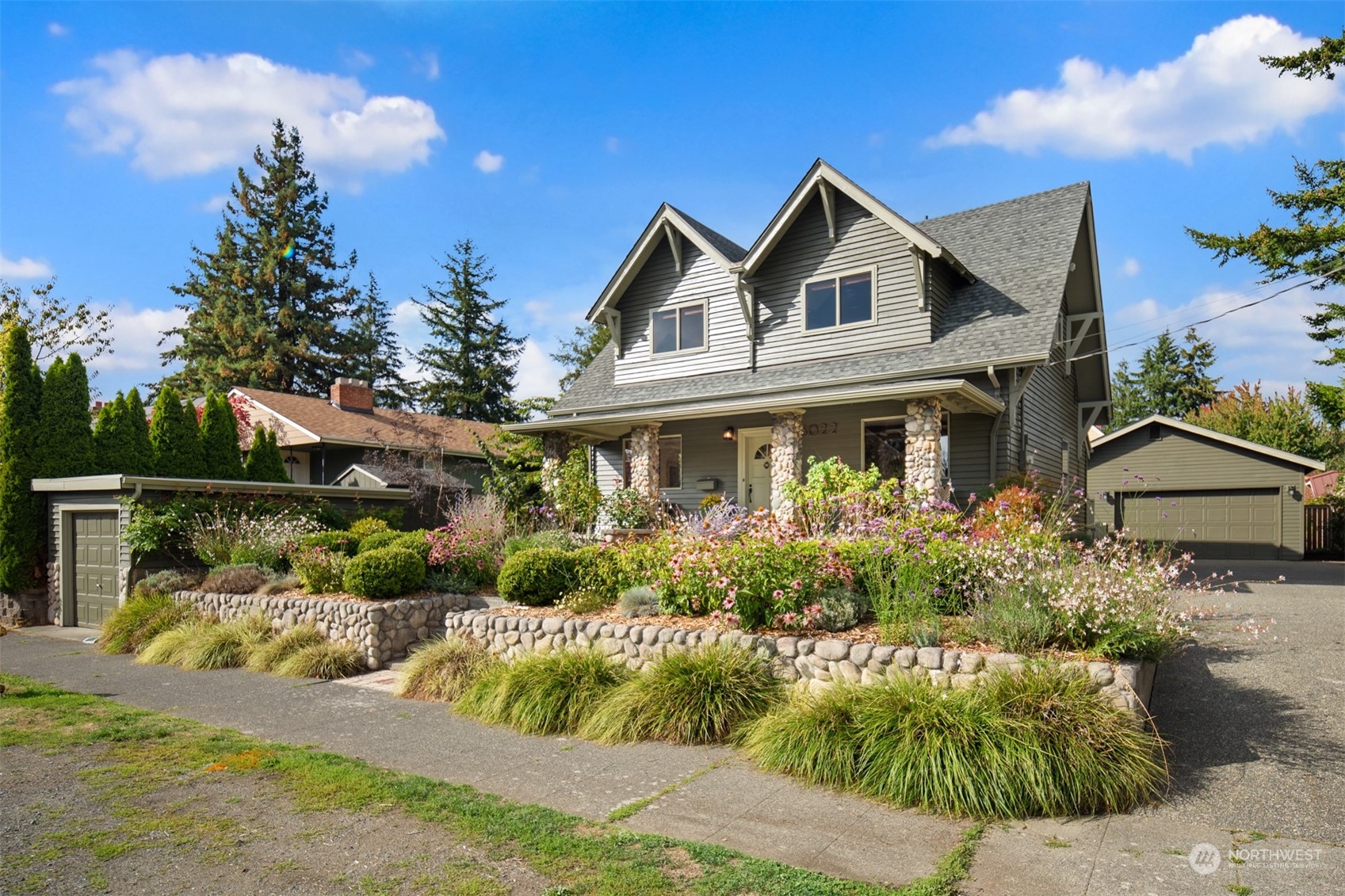 5022 SW Waite Street