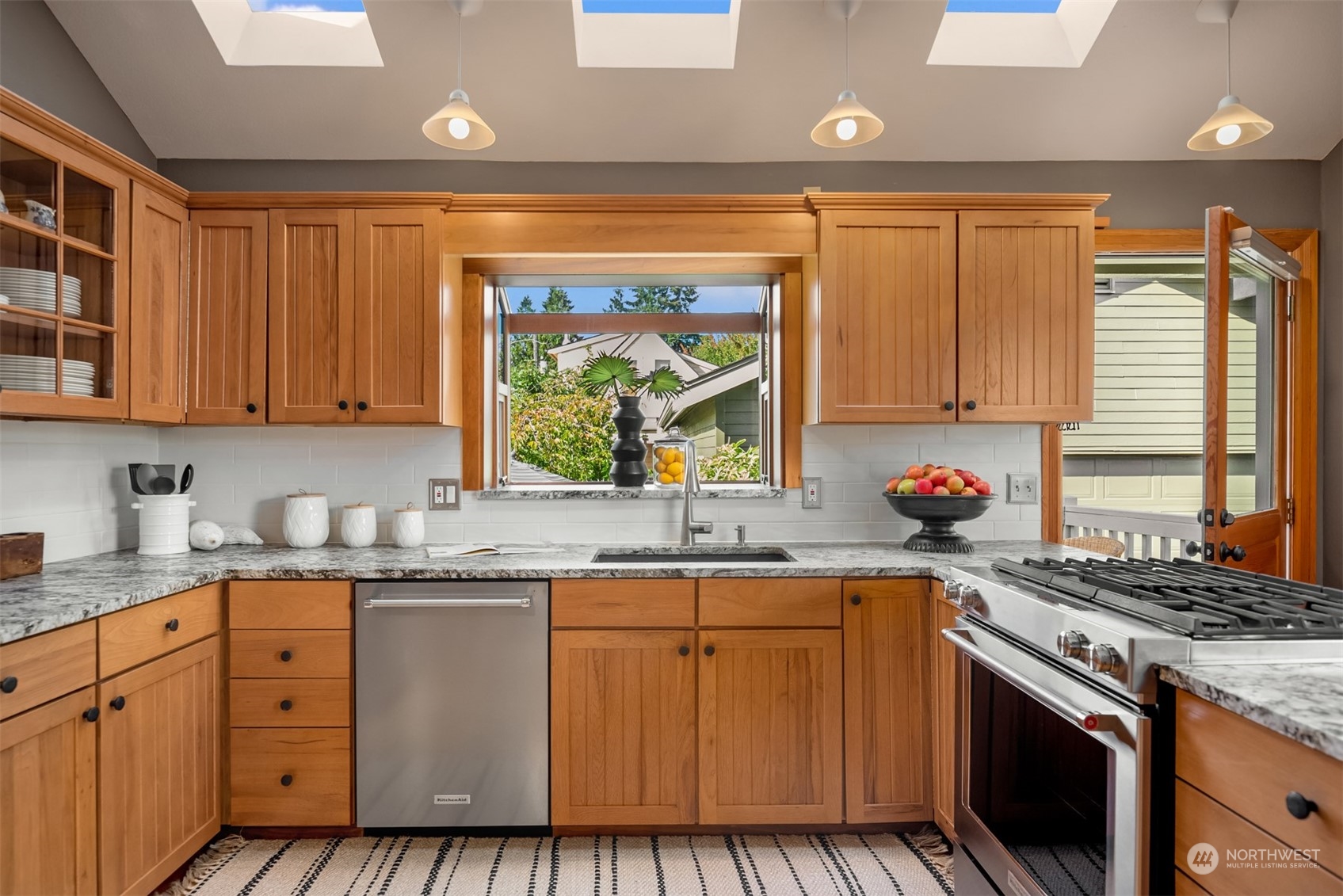 5022 SW Waite Street