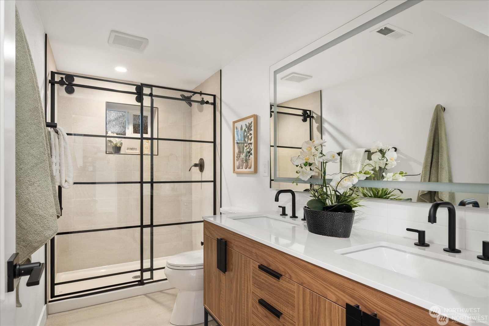 11702 22nd Avenue NE