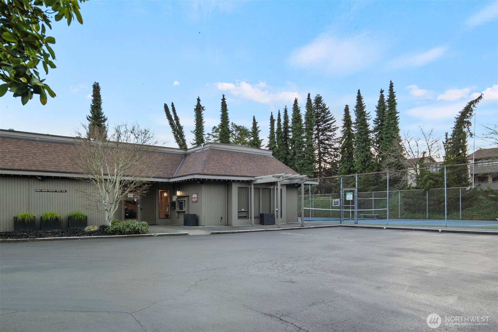 6720 Park Point Way NE Unit: E304