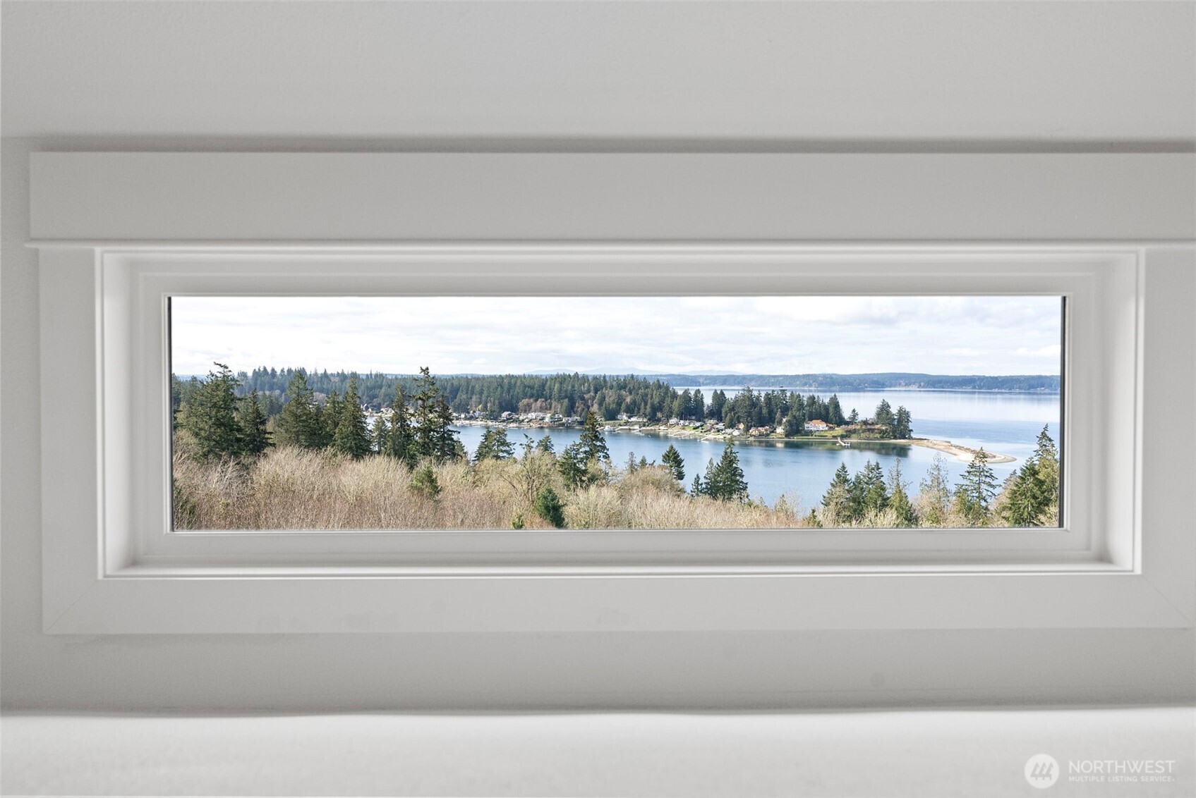 4812 103rd Avenue NW