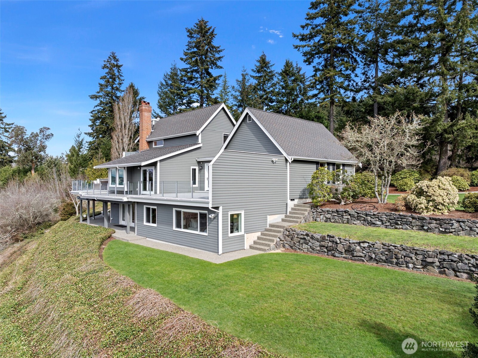 4812 103rd Avenue NW