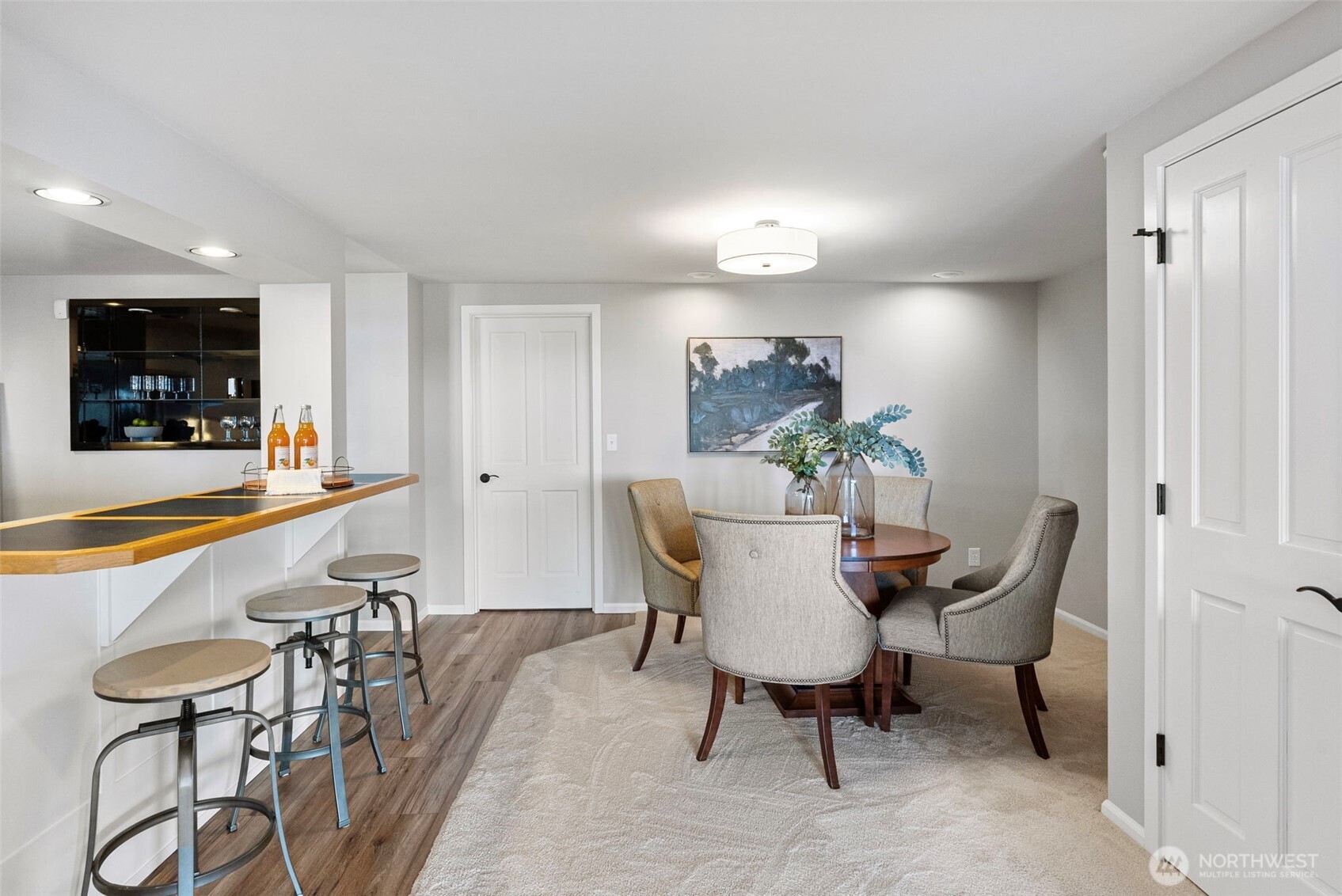 4812 103rd Avenue NW