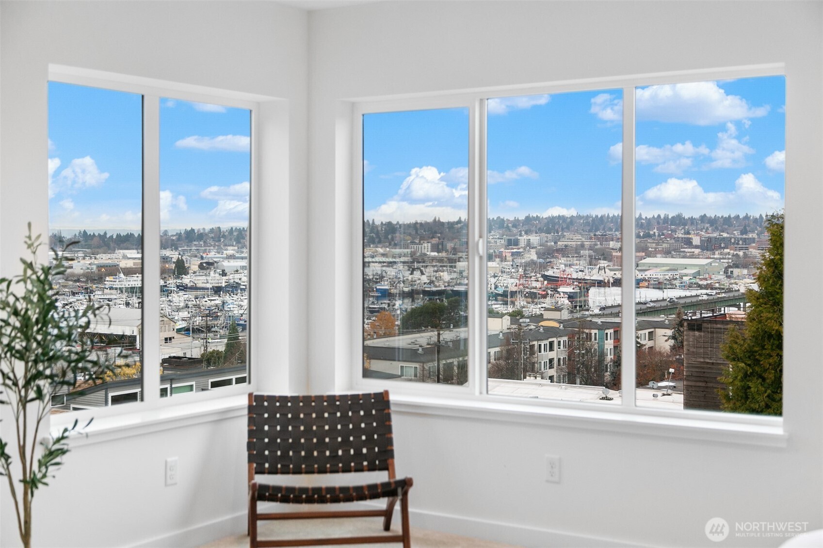 3621 B 13th Avenue W