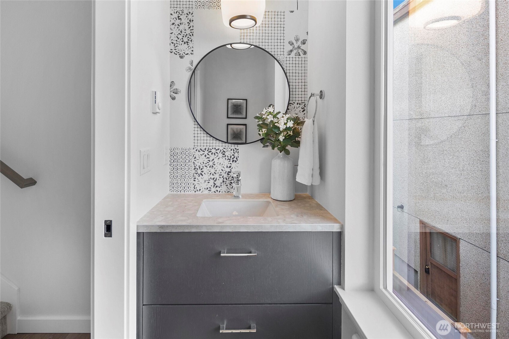 3621 B 13th Avenue W