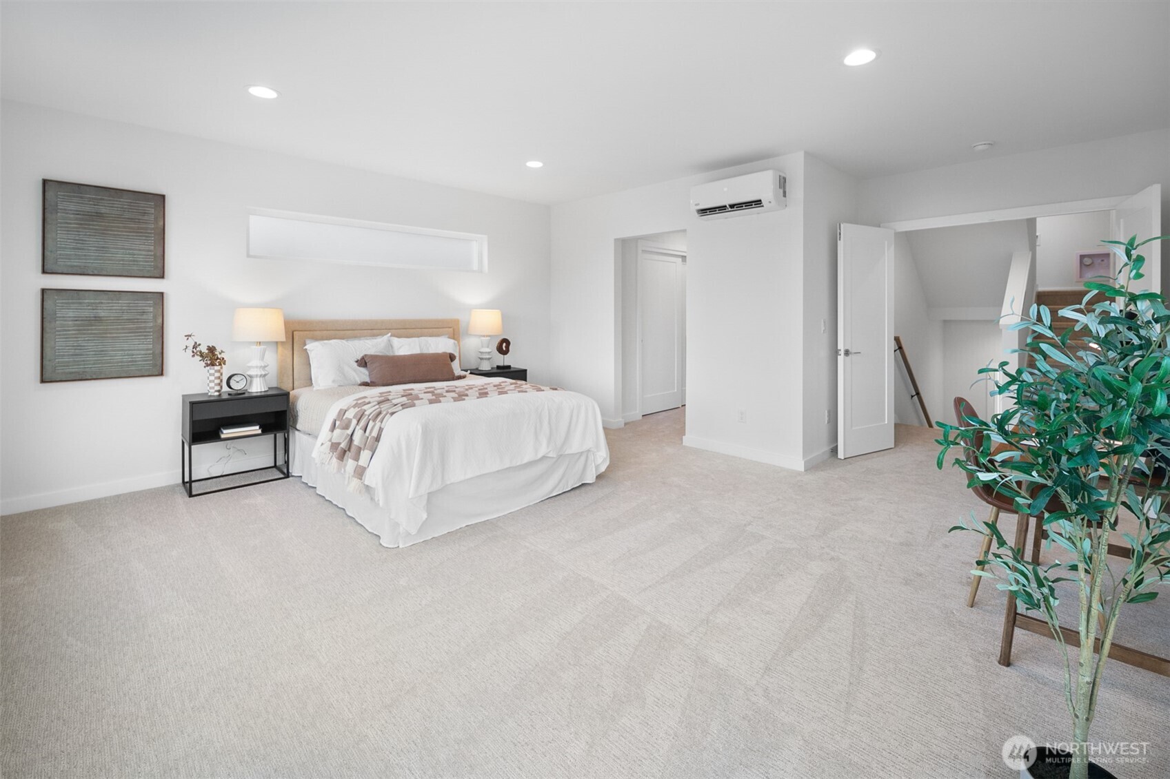 3621 B 13th Avenue W