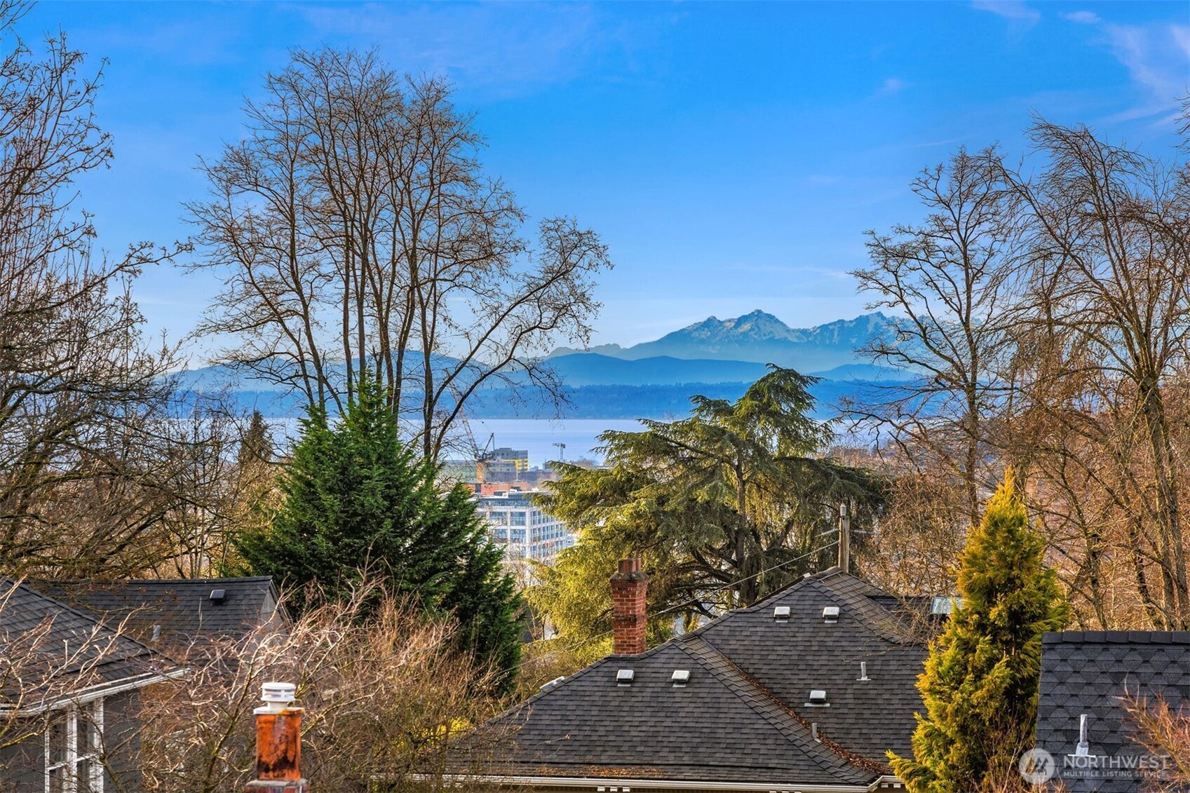 1112 Broadway E Unit: 402