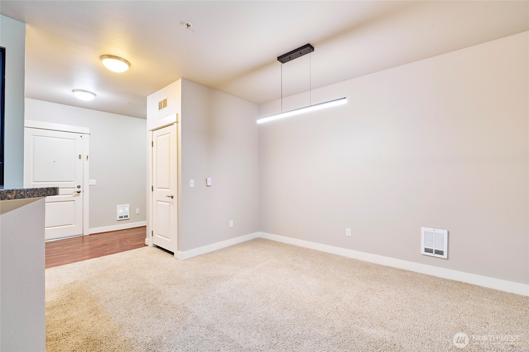 15700 116th Avenue NE Unit: 210