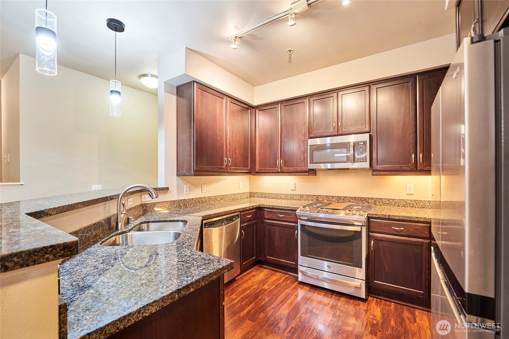 15700 116th Avenue NE Unit: 210