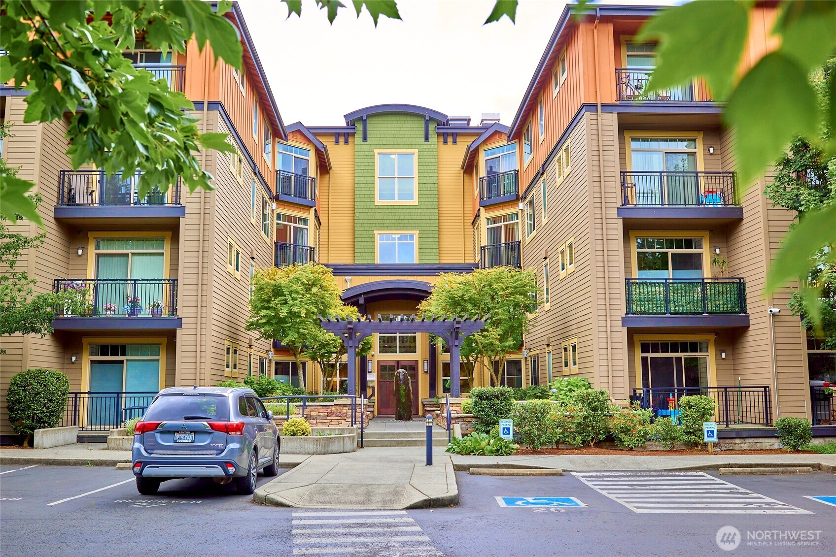 15700 116th Avenue NE Unit: 210