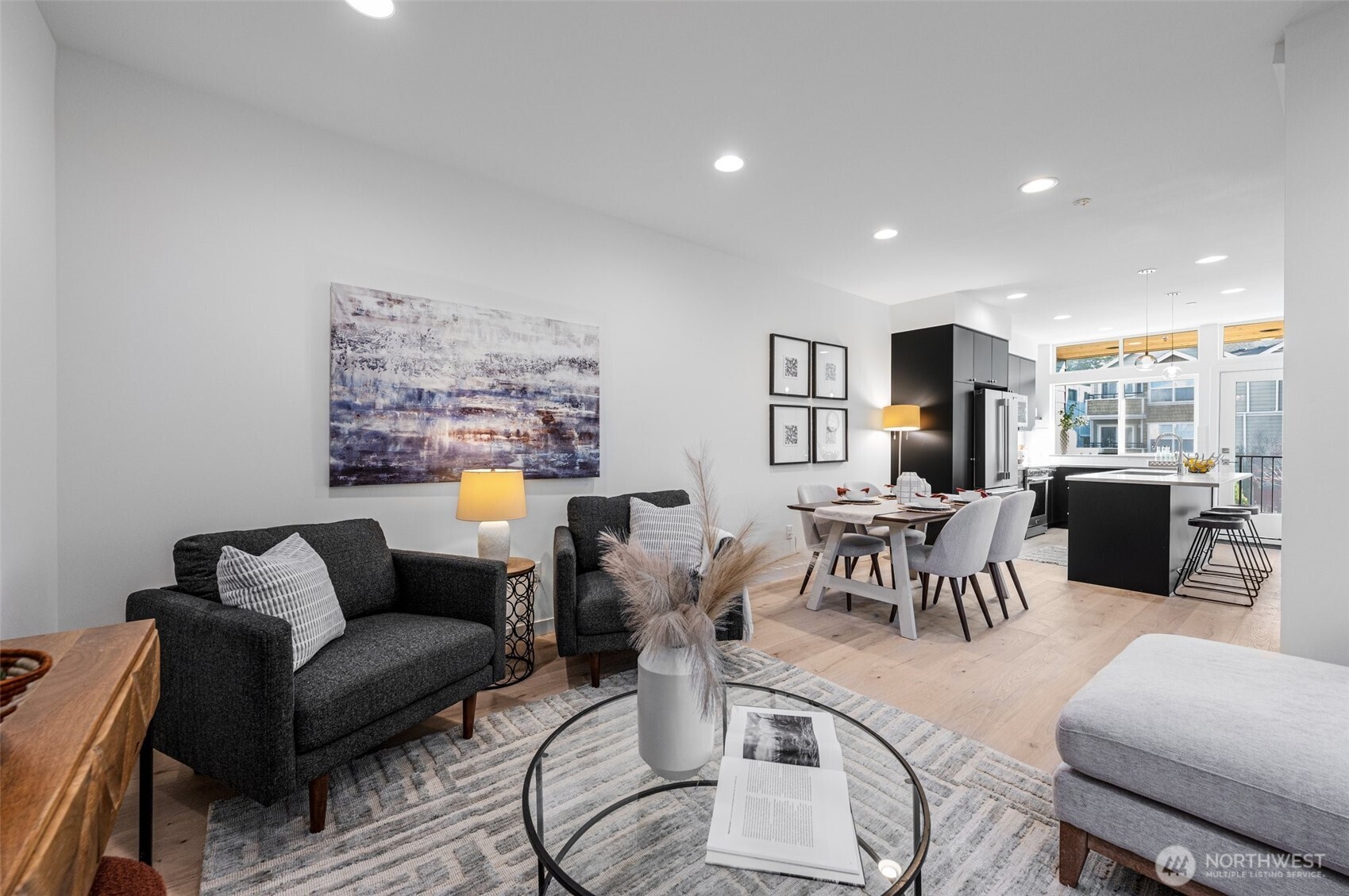 9211 A Densmore Avenue N