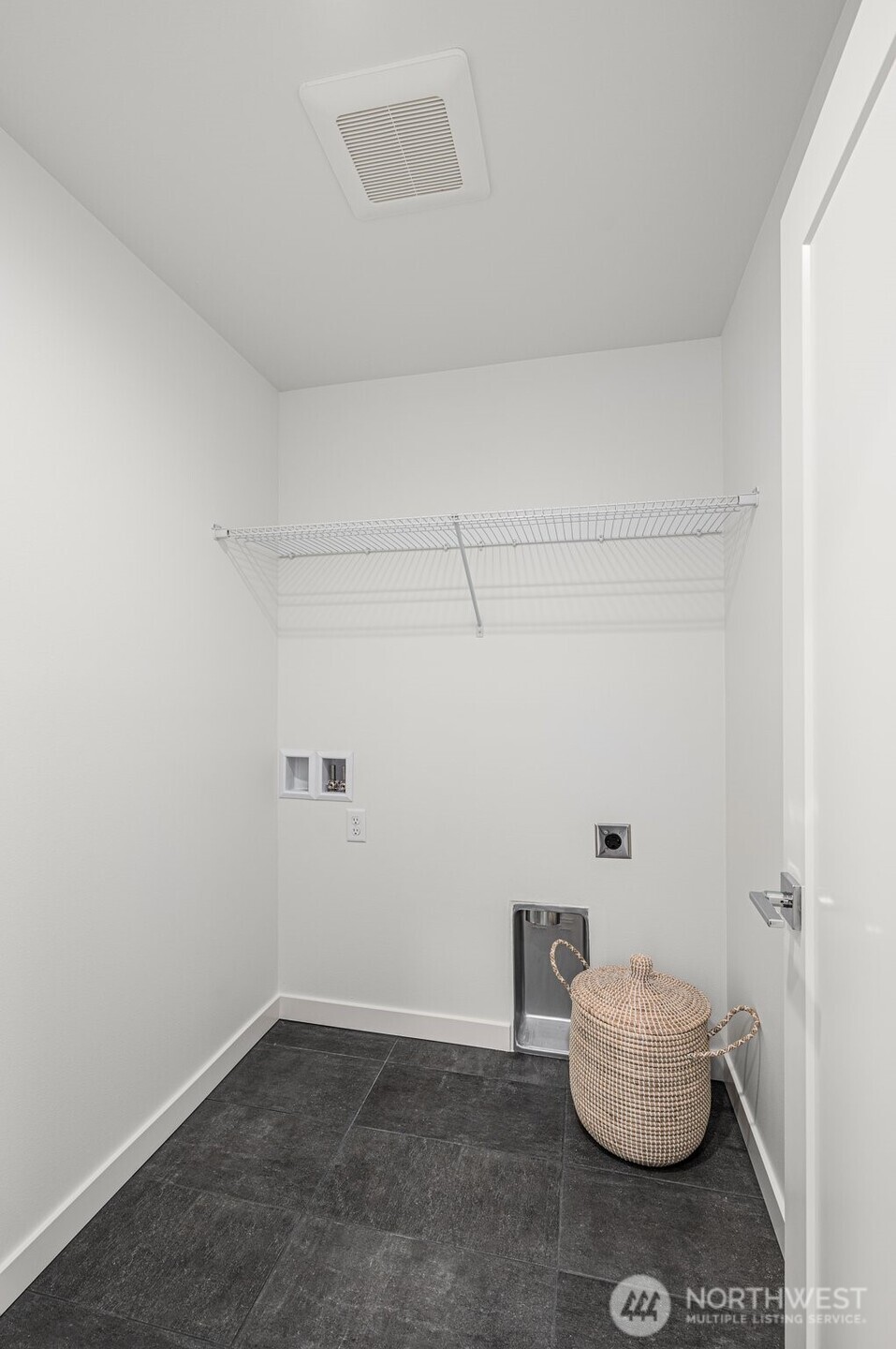 9211 A Densmore Avenue N