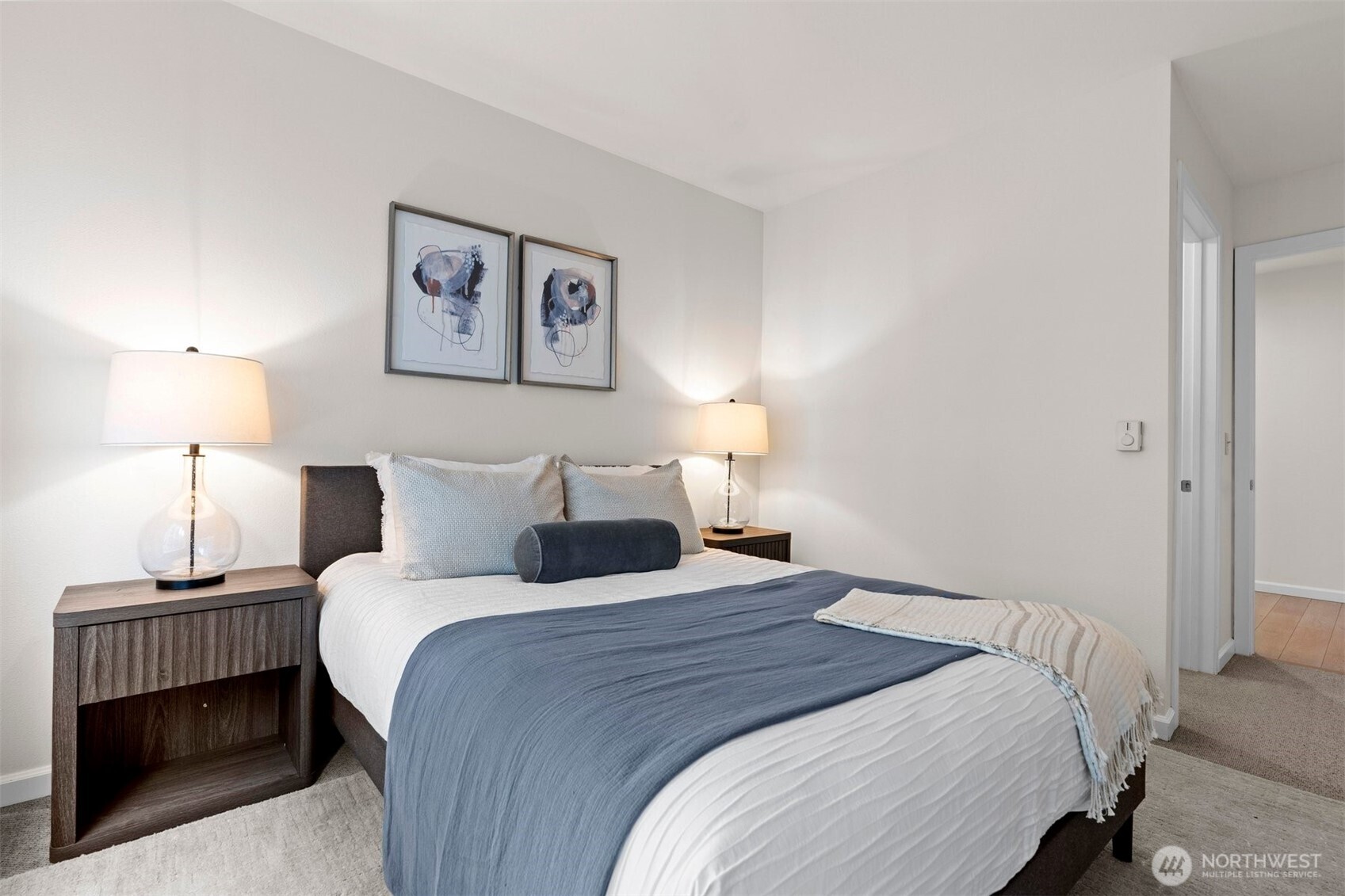 2717 Western Avenue Unit: 624