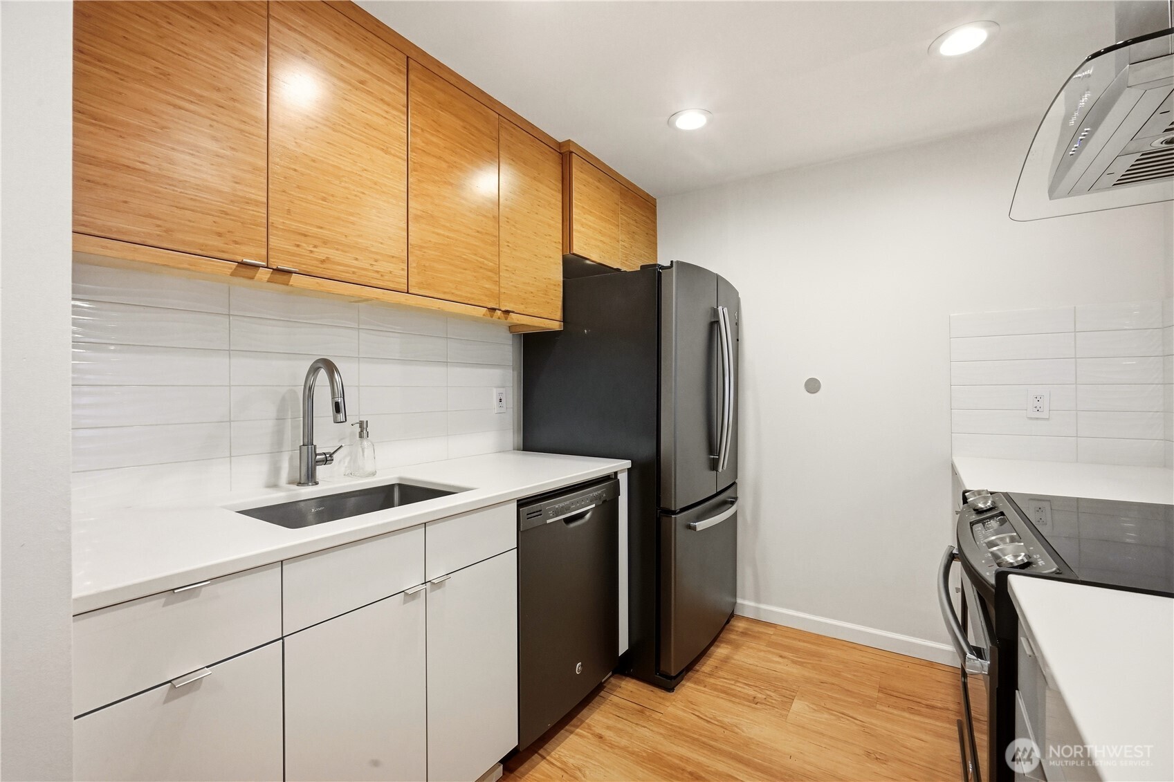 3505 W Government Way Unit: 206