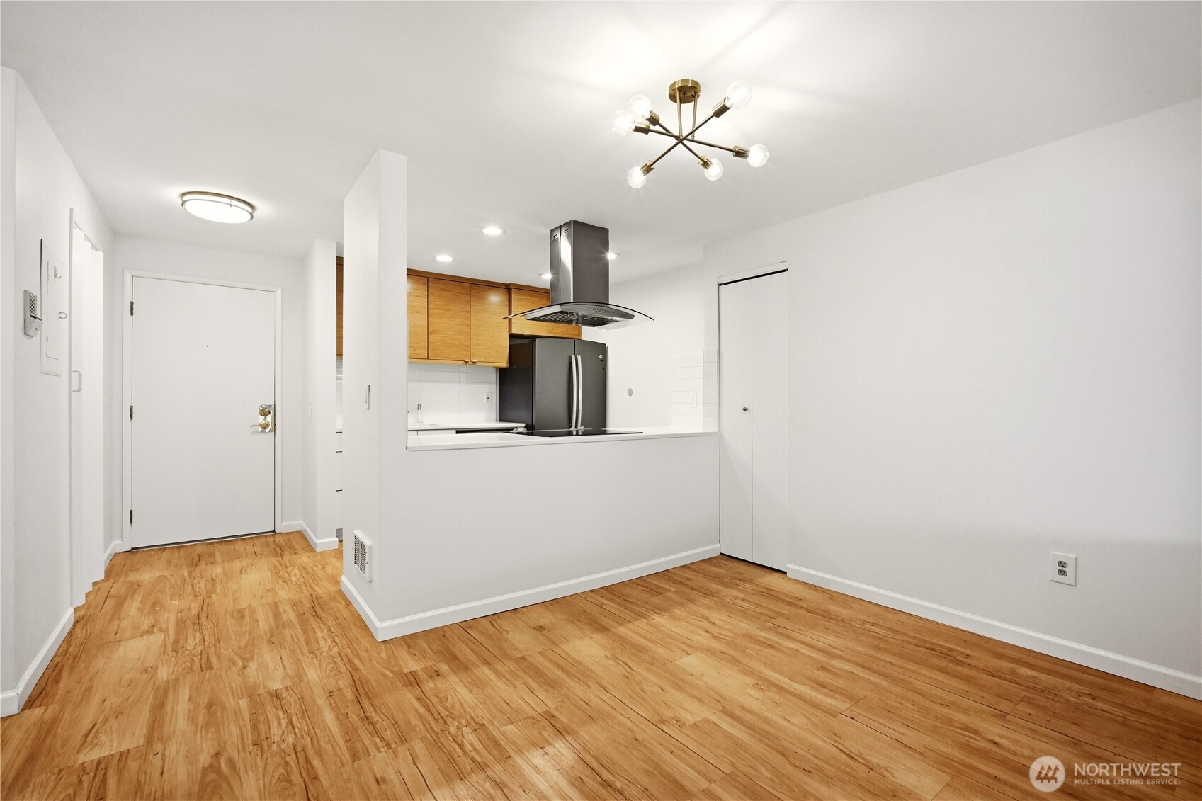 3505 W Government Way Unit: 206