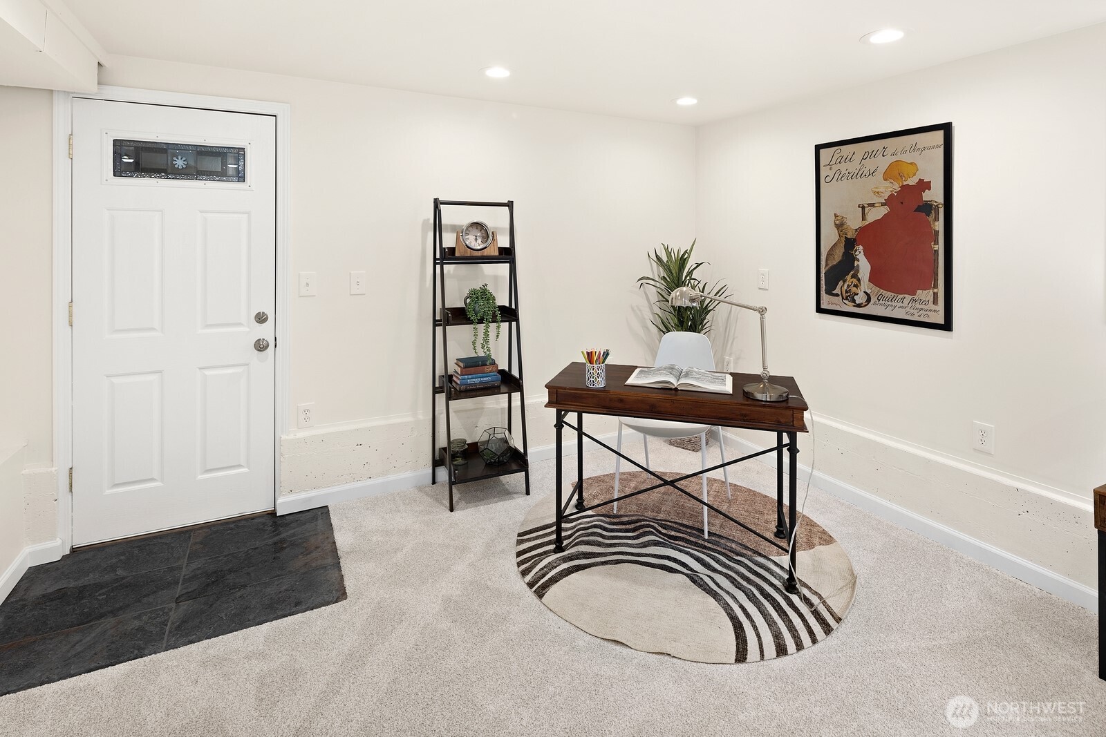 7038 Cleopatra Place NW