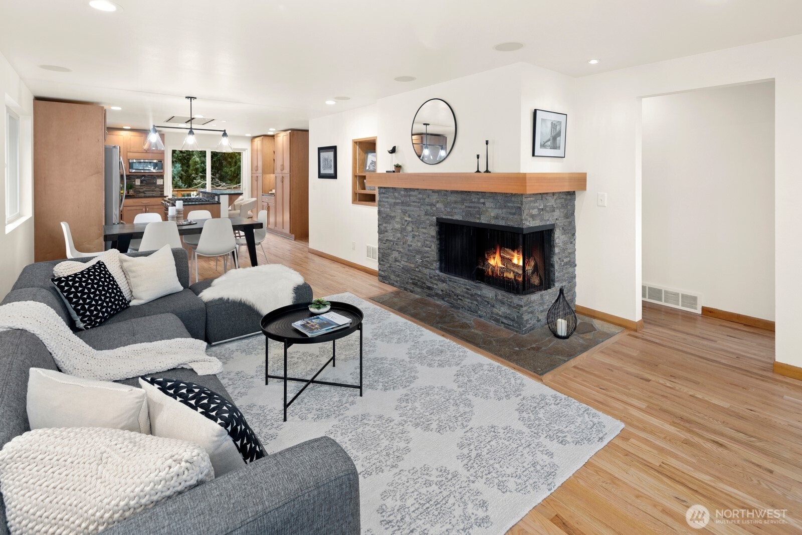 7038 Cleopatra Place NW