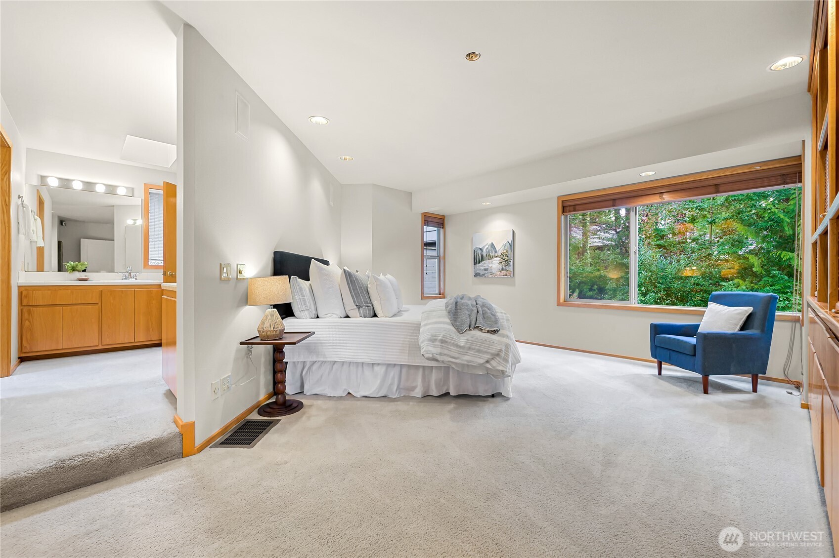 2138 Dellesta Drive