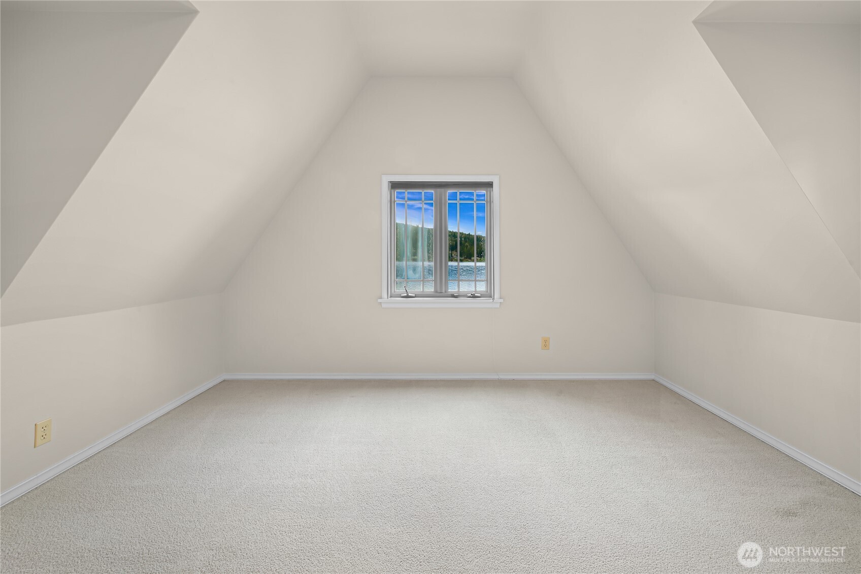 2138 Dellesta Drive