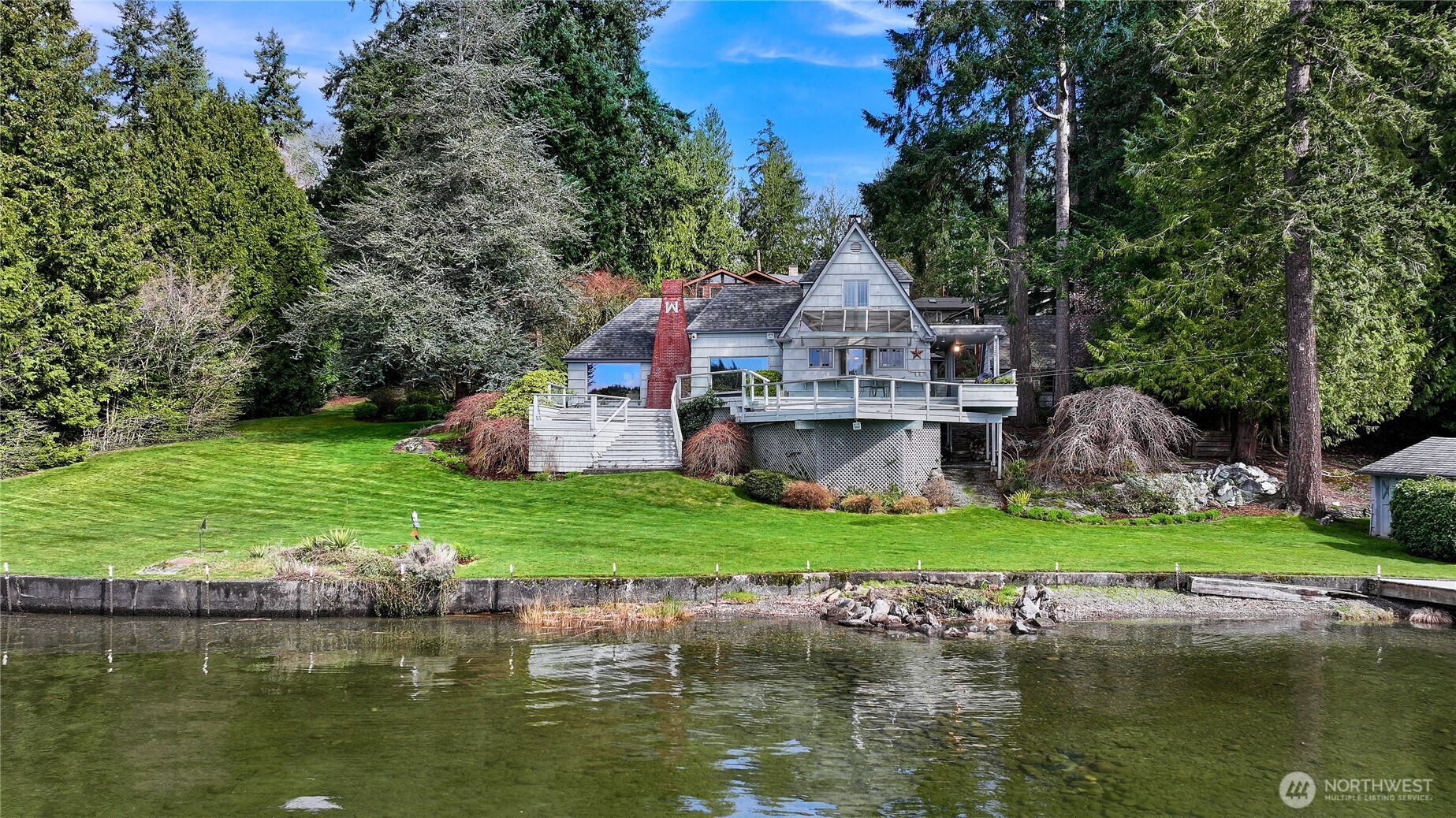 2138 Dellesta Drive