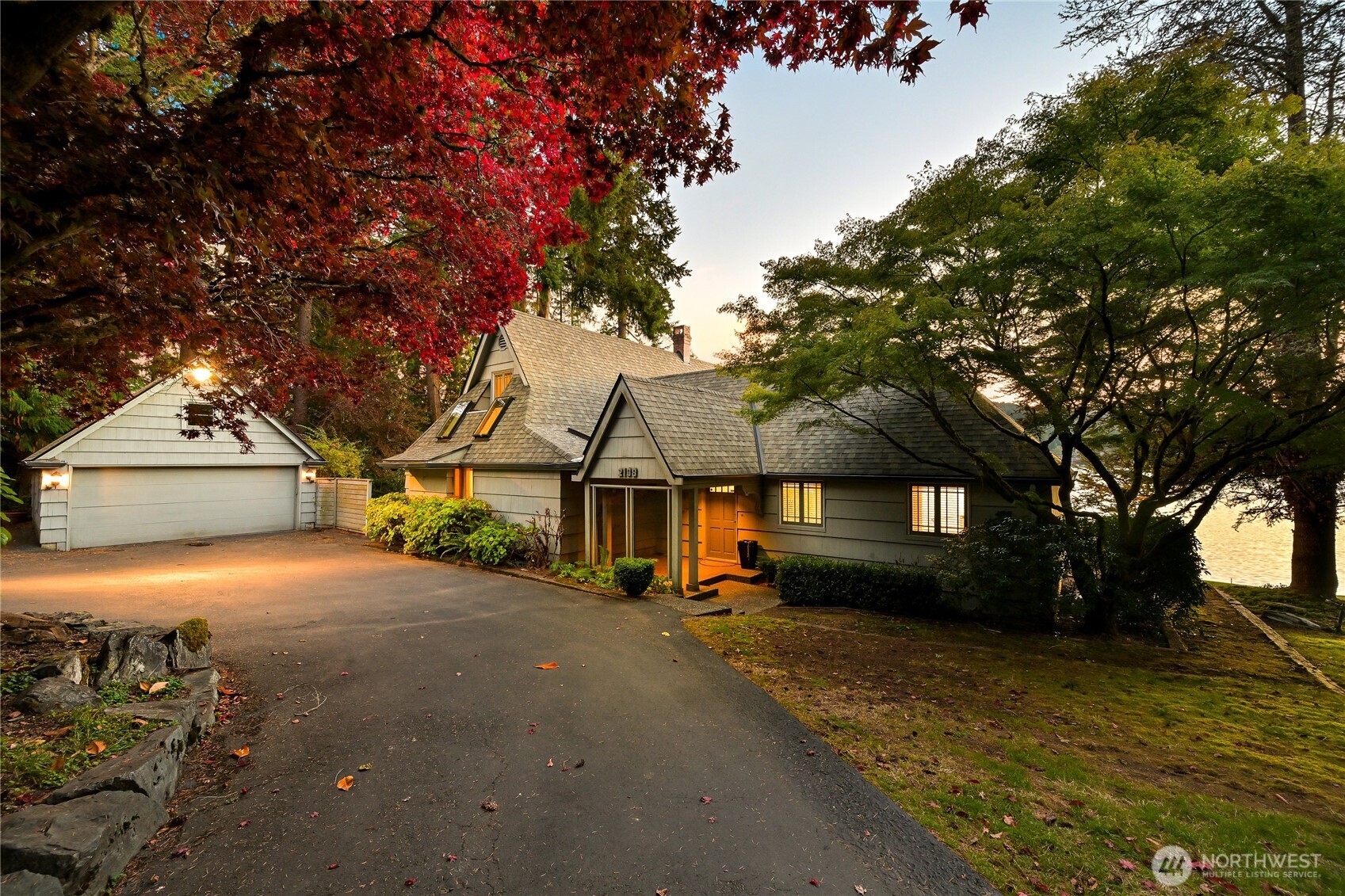 2138 Dellesta Drive