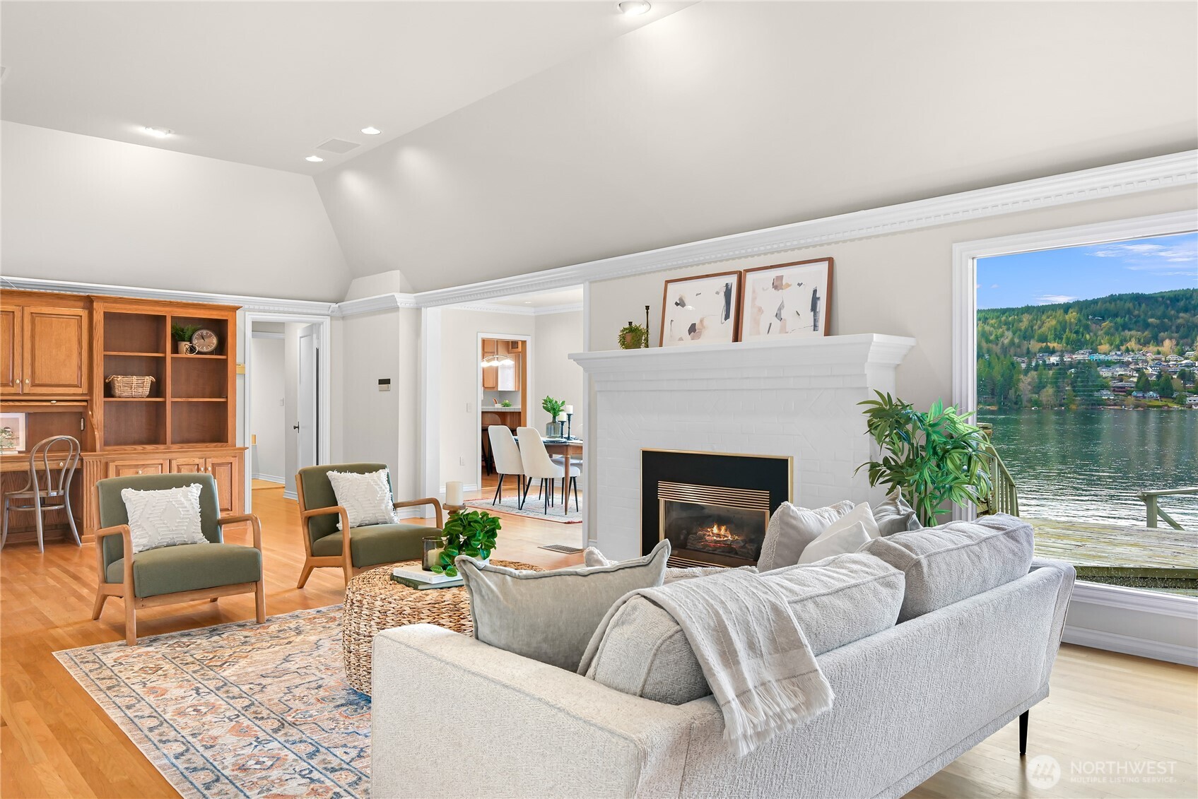 2138 Dellesta Drive