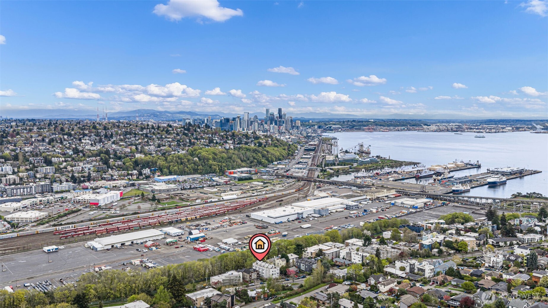 2314 Thorndyke Avenue W Unit: E