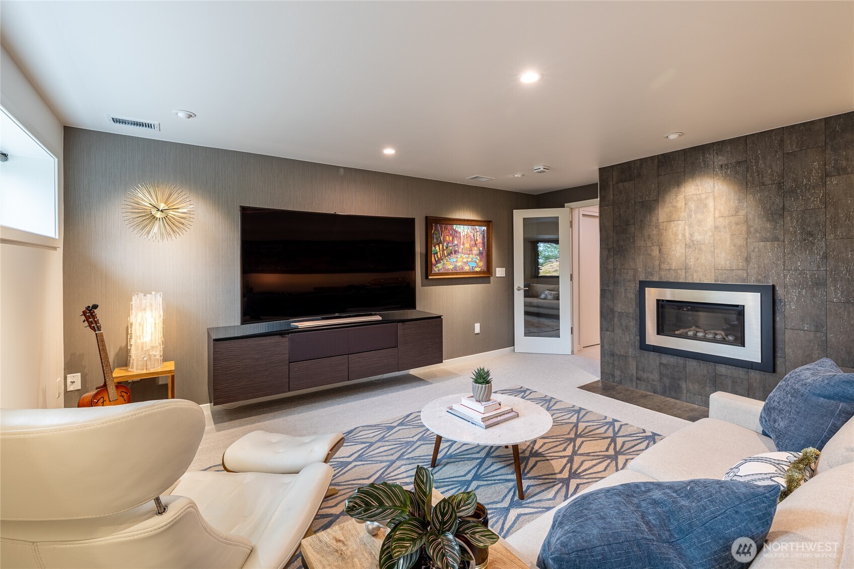 2137 NW 98th Street
