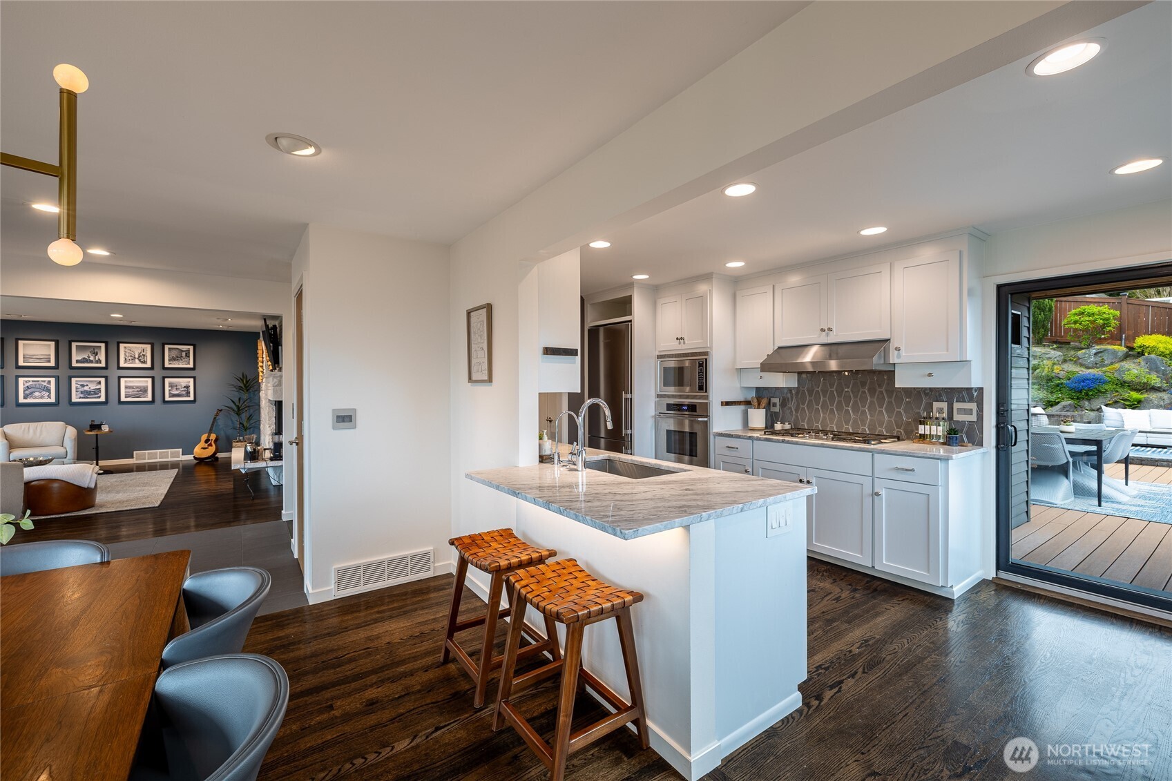 2137 NW 98th Street