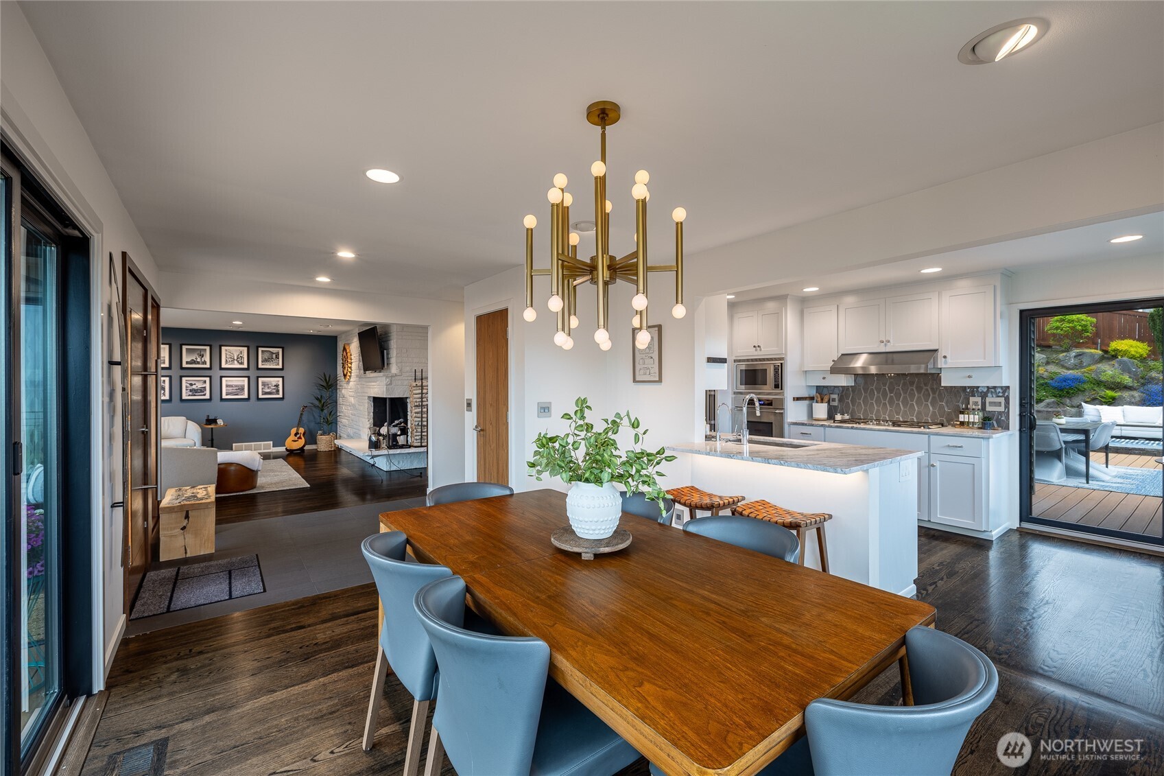 2137 NW 98th Street