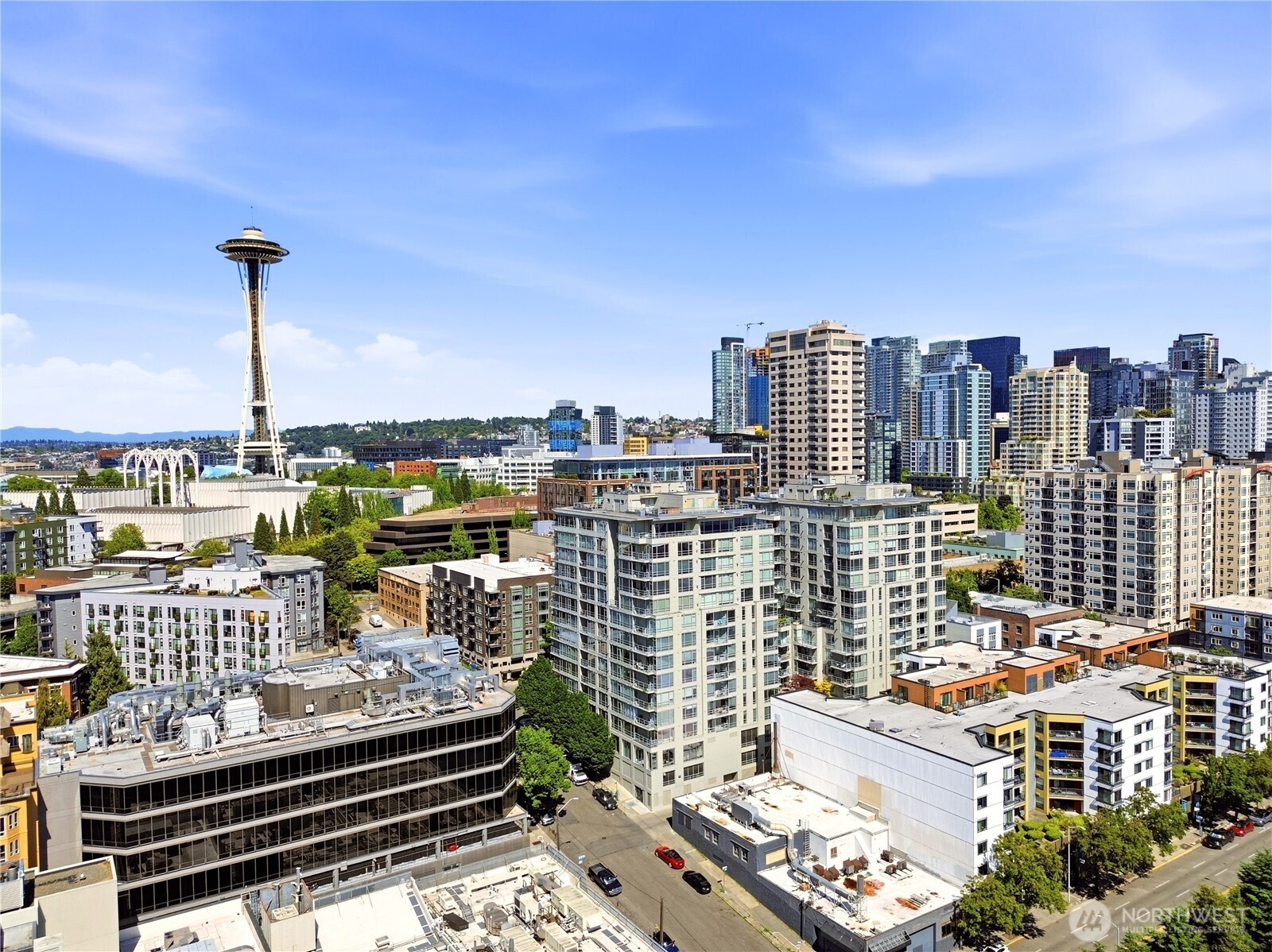 2929 1st Avenue Unit: 817