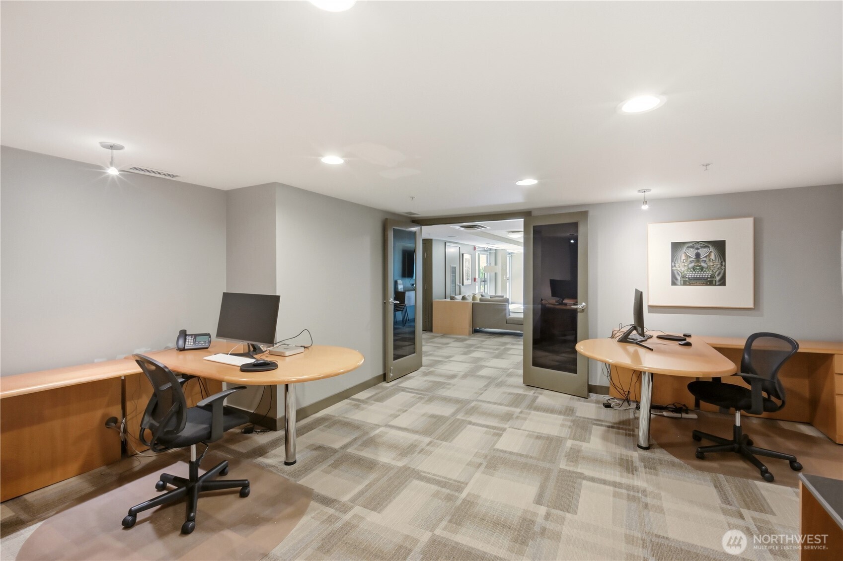 2929 1st Avenue Unit: 817