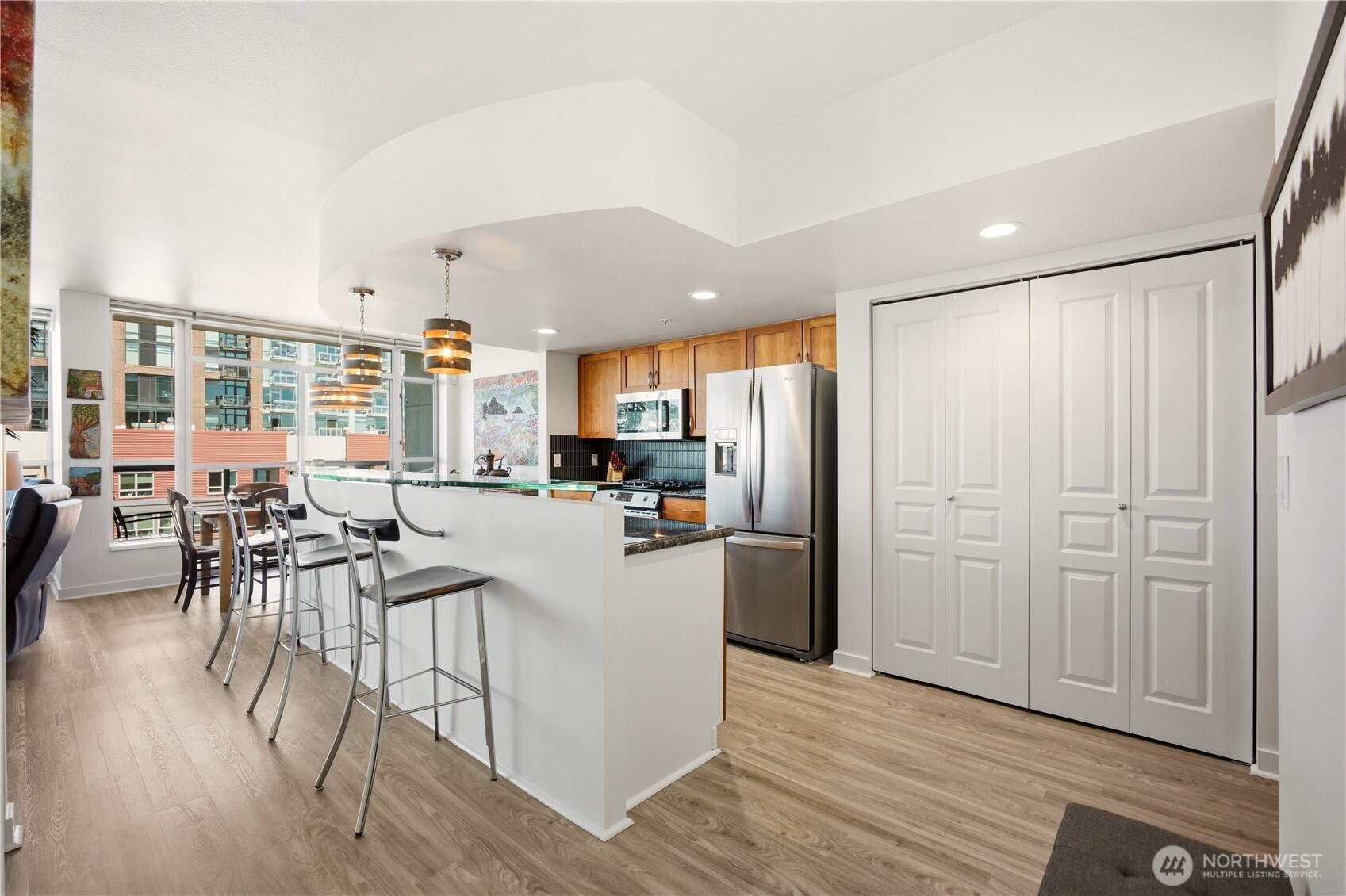 2929 1st Avenue Unit: 817
