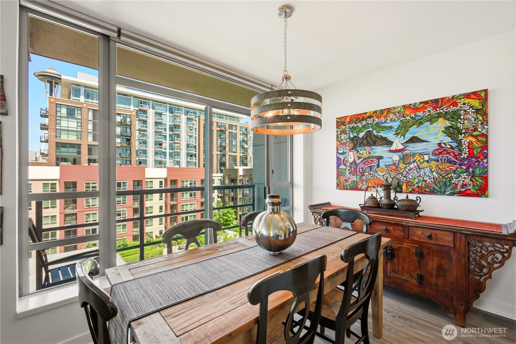 2929 1st Avenue Unit: 817