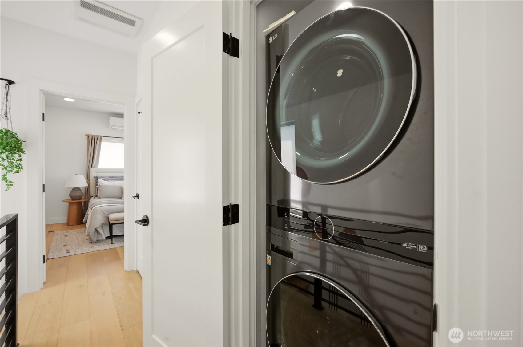 9016 12th Avenue SW Unit: Unit C