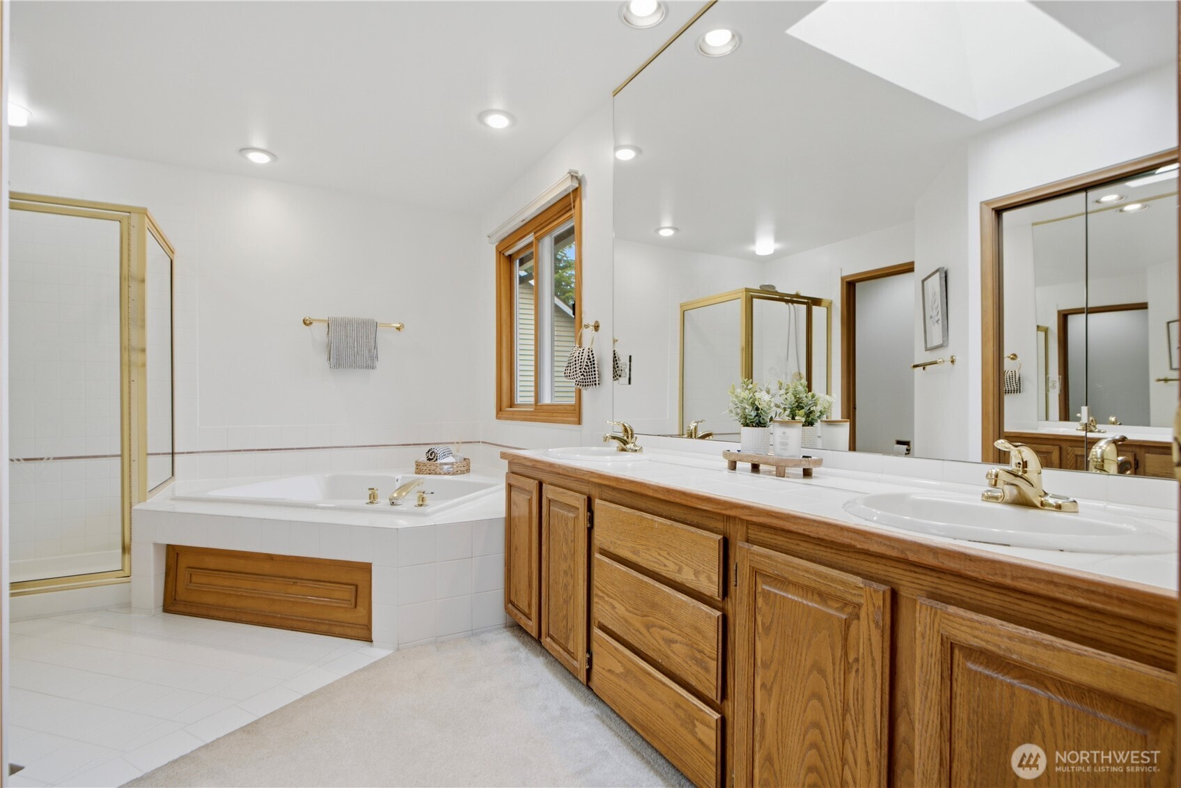 11607 SE 77th Place