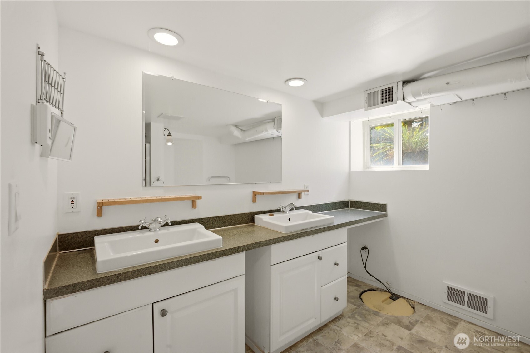 2211 NW 64th Street