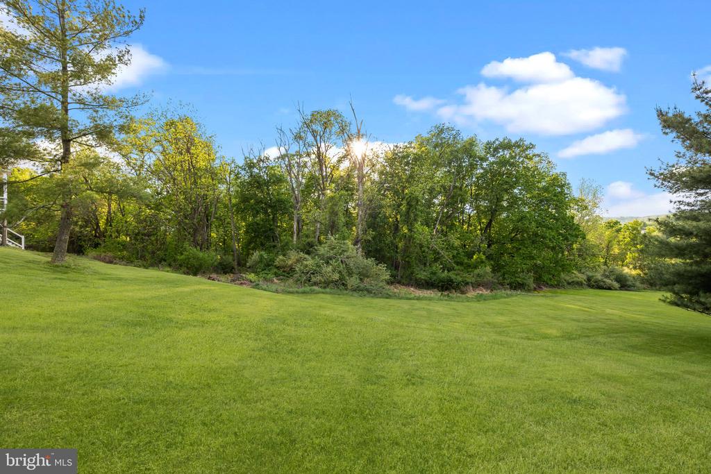 152 HICKORY CORNER ROAD