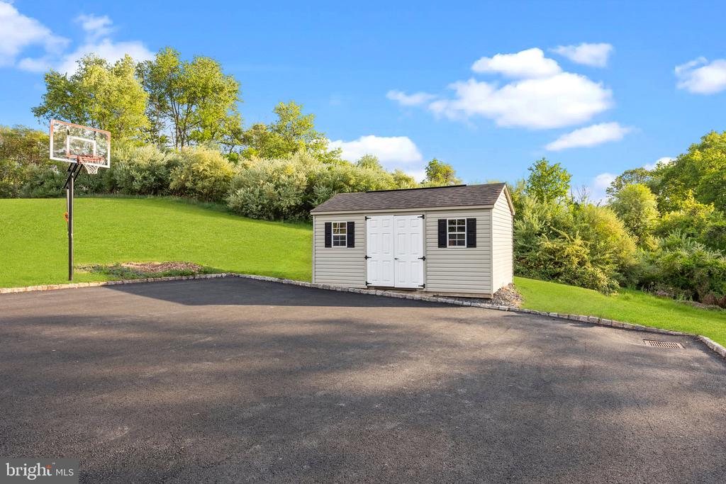 152 HICKORY CORNER ROAD