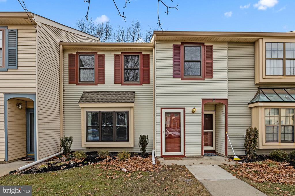 177 WYNDHAM PLACE