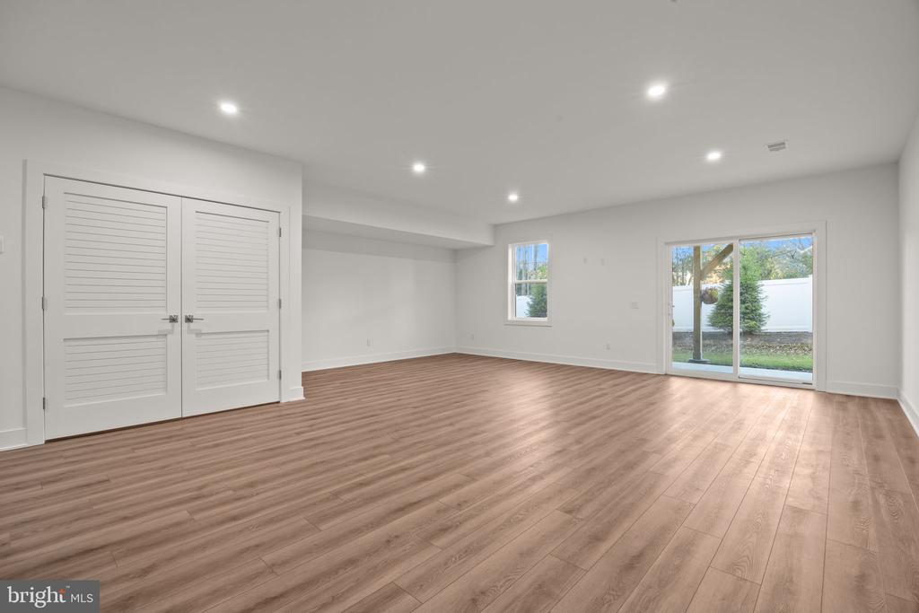 20 MILDRED GILL LN.