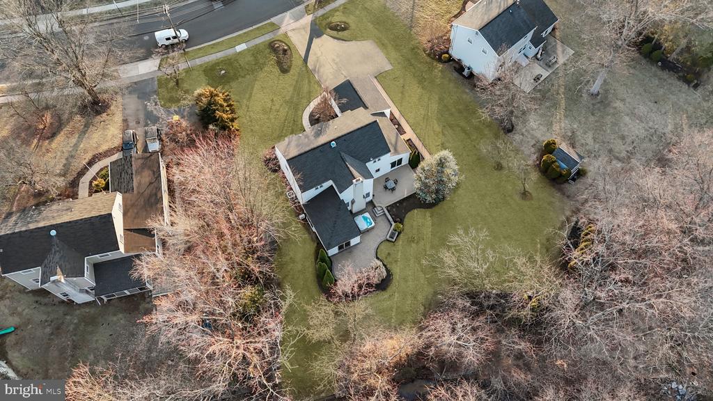 1909 PALOMINO DRIVE