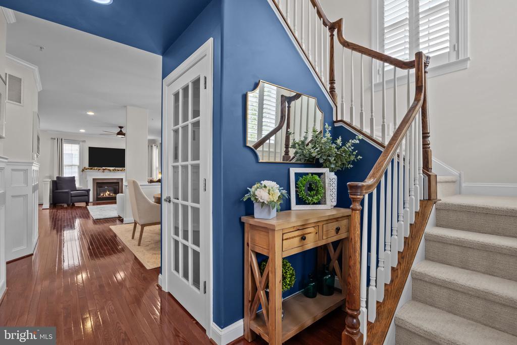 3267 BROOKSIDE DRIVE