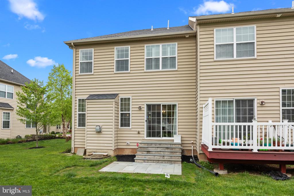 3267 BROOKSIDE DRIVE