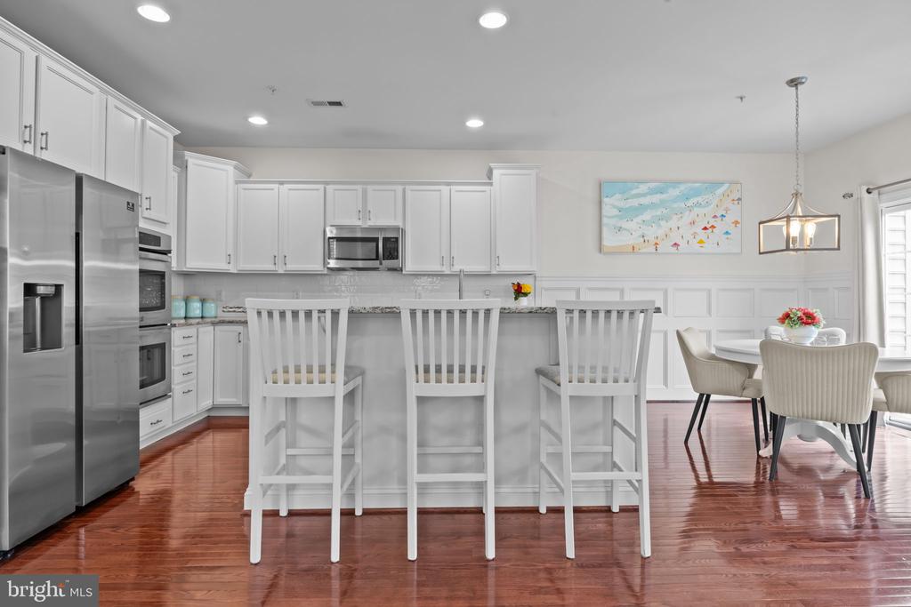 3267 BROOKSIDE DRIVE