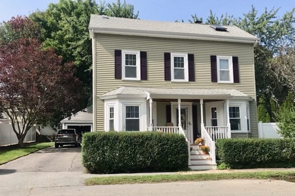 8 Hardy St