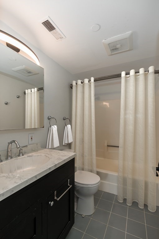 315 Rantoul # 204