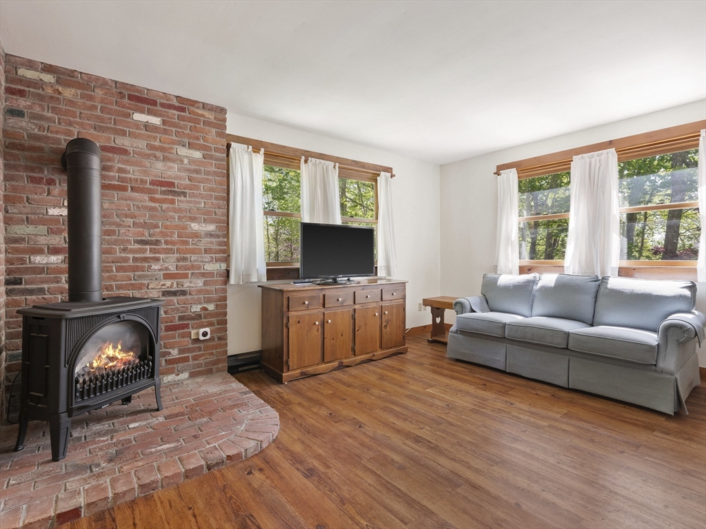 9 Highview Rd